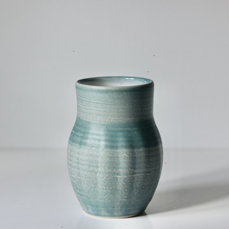 vase nr 33